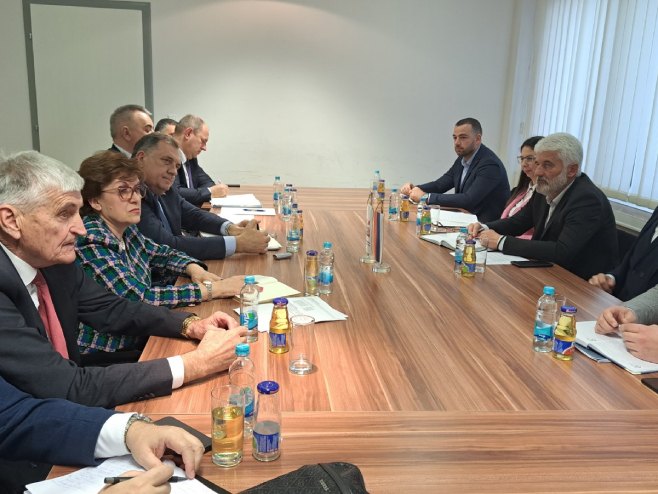 Dodik se sastao sa rukovodstvom opštine Bileća