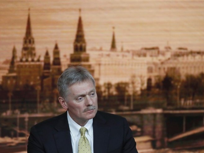 Dmitrij Peskov (Foto: EPA/YURI KOCHETKOV) - 