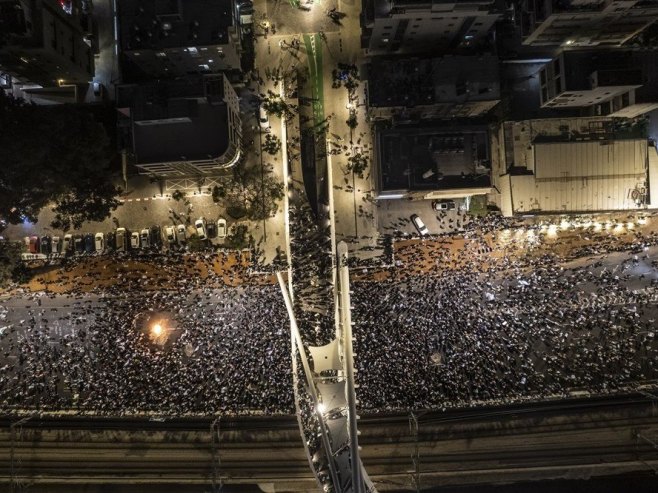 Protesti u Izraelu (Foto: EPA-EFE/Guy Yechiely) - 