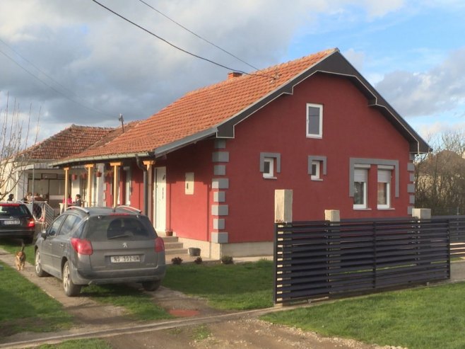Opljačkana kuća u suvom Dolu (Foto: Tanjug/Dopisnik sa KiM) - 
