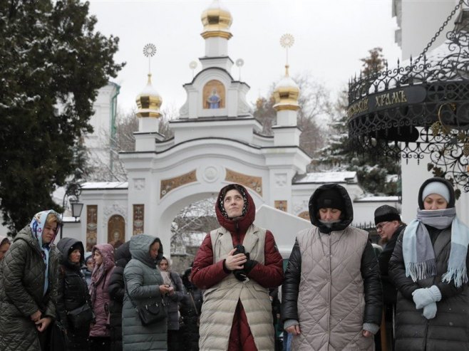 Neometano bogosluženje u manastiru Kijevsko-pečerska lavra