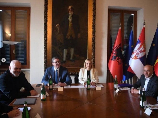 Vučić u Veroni (Foto: instagram.com/buducnostsrbijeav) Vučić u Veroni (Foto: instagram.com/buducnostsrbijeav) - Foto: Instagram
