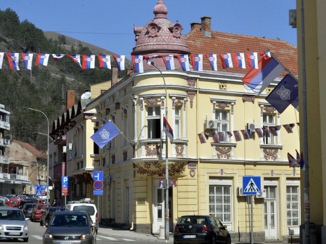 Situacija na Kosmetu mirna, ali uz rizike eskalacije