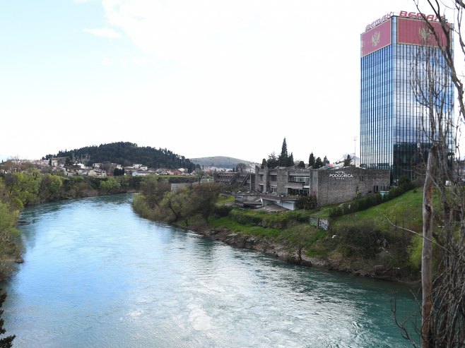 Svi gradovi u Crnoj Gori dobili struju, uzrok havarije još nepoznat