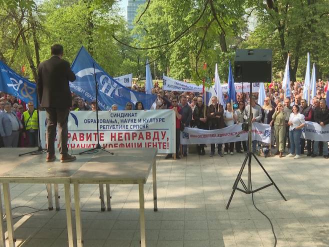 Banja Luka: Protest radnika - Foto: RTRS