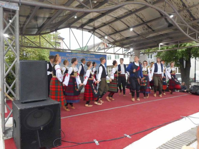 Bratunac - "Đurđevdanski dani"- folklor - Foto: SRNA