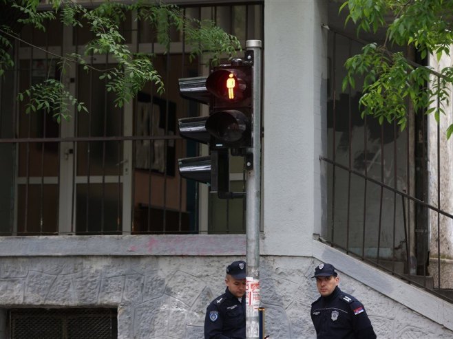 Policija u Beogradu (Foto: EPA-EFE/ANDREJ CUKIC) - 