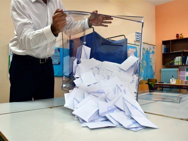Glasanje u Grčkoj (Foto: EPA-EFE/BOUGIOTIS EVANGELOS) - 