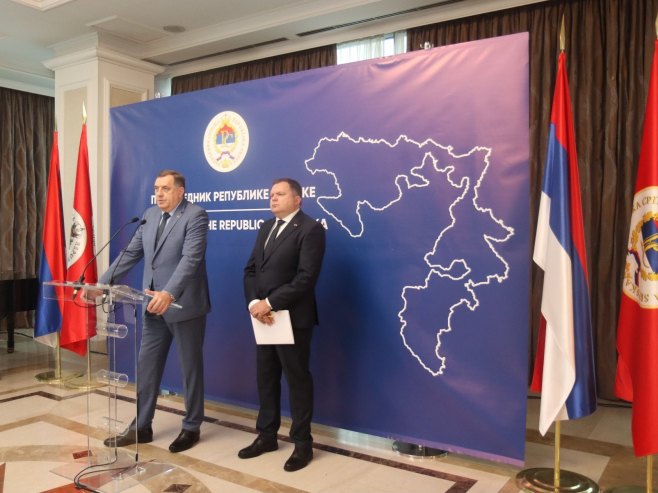 Milorad Dodik i Željko Budimir - Foto: predsjednikrs.net/B.Zdrinja