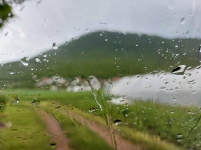 Kiša - Foto: RTRS