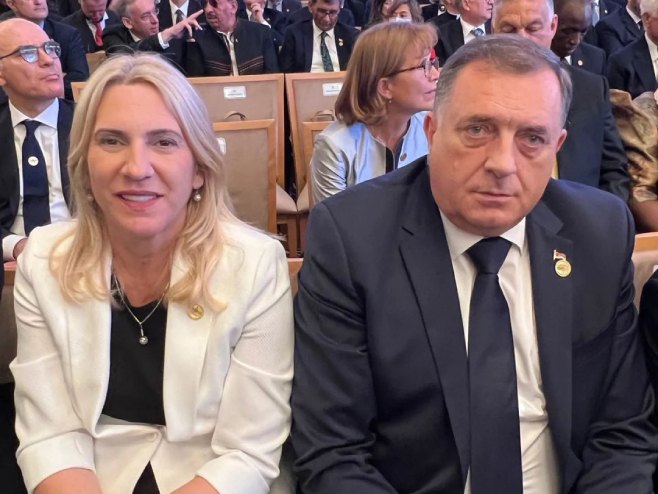 Željka Cvijanović i Milorad Dodik u Turskoj (Foto: instagram.com/zeljka.cvijanovic) - 