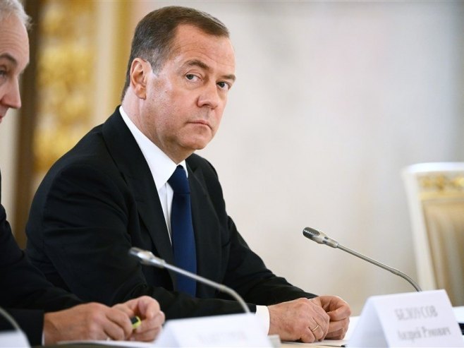 Dmitrij Medvedev (Foto: EPA-EFE/ALEXEY MAYSHEV / SPUTNIK / KREMLIN POOL MANDATORY CREDIT) - 