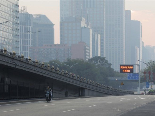 Ulice Kine (Foto: EPA-EFE/WU HONG, ilustracija) - 