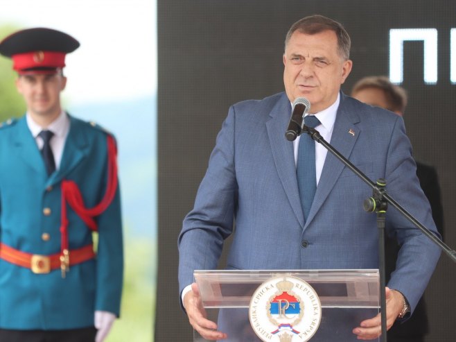 Duge Njive - Milorad Dodik - Foto: predsjednikrs.rs/Borislav Zdrinja