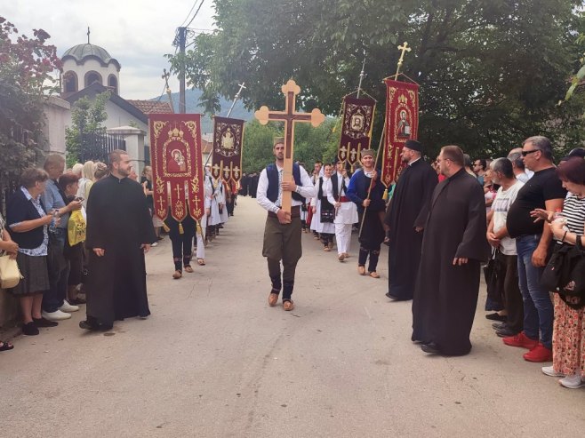 Litija u Bratuncu Litija u Bratuncu - Foto: SRNA