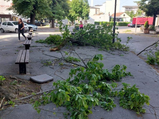 Nevrijeme u Banjaluci - Foto: RTRS