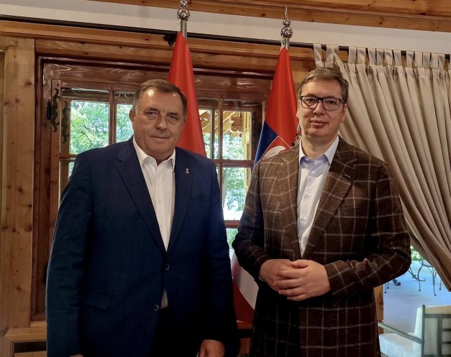 Milorad Dodik i Aleksandar Vučić (Foto: instagram/buducnostsrbijeav) - 