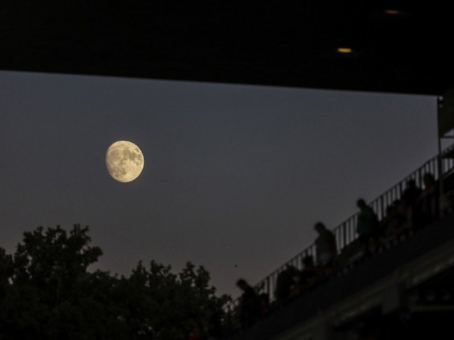 Mjesec (Foto: EPA-EFE/Rodrigo Jimenez, ilustracija) - 