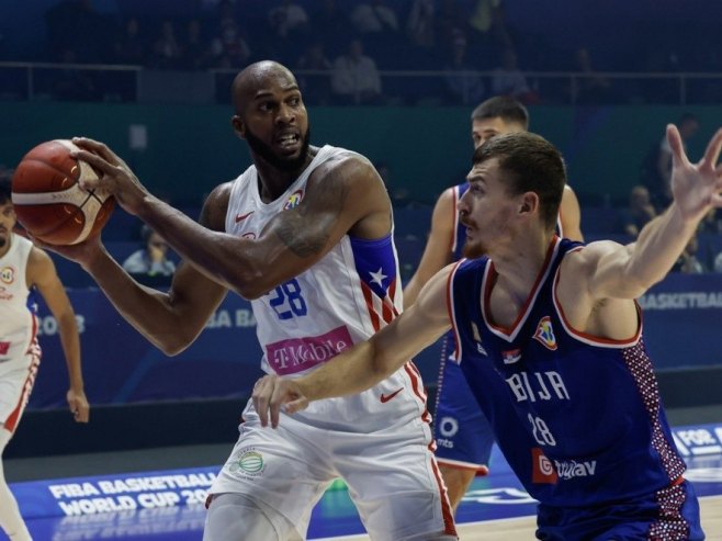 Simanić u duelu sa Portorikom (Foto: EPA/ROLEX DELA PENA) - 