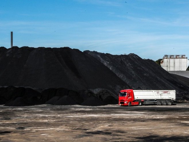 Kamion (Foto: EPA-EFE/TERESA SUAREZ/ilustracija) - 