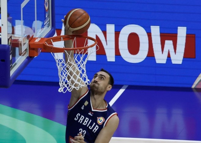 Nikola Milutinov (Foto: EPA/ROLEX DELA PENA) - 