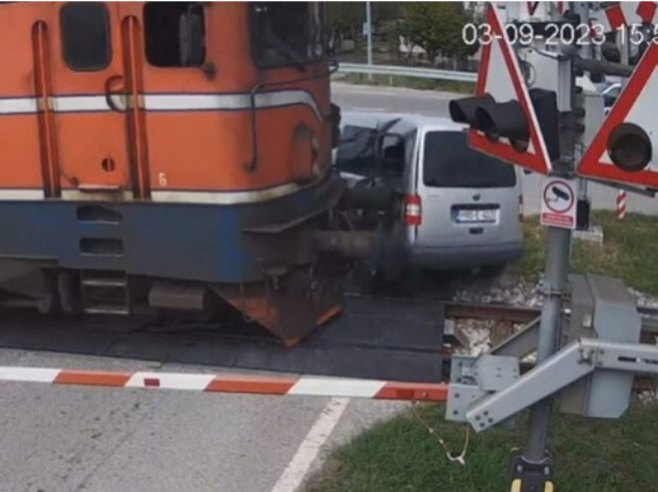 Nesreća u Prijedoru (Foto: Screenshot/Facebook) Nesreća u Prijedoru (Foto: Screenshot/Facebook) -