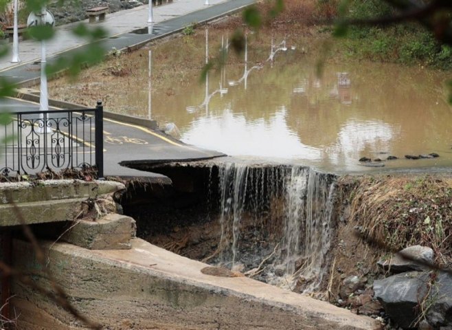 Poplava (Foto: EPA-EFE/STR/ilustracija) - 