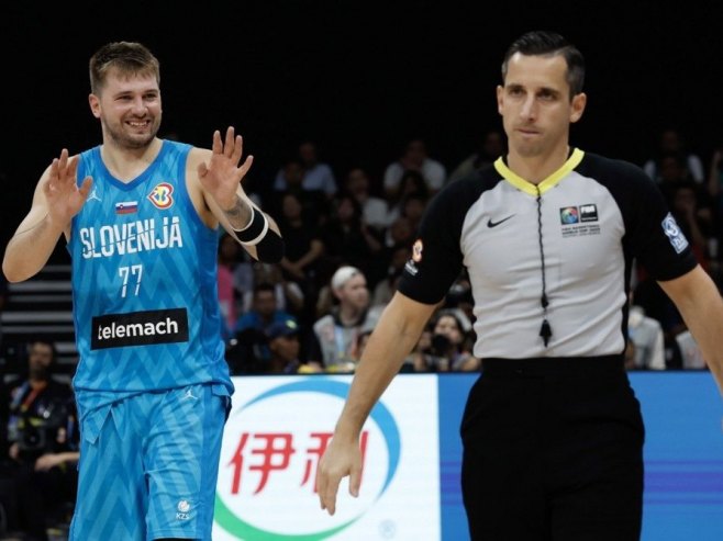 Luka Dončić (Foto: EPA-EFE/ROLEX DELA PENA/ilustracija) - 