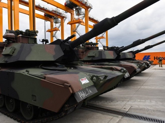 Abrams tenk (Foto: EPA/Marcin Bielecki POLAND OUT, ilustracija) Abrams tenk (Foto: EPA/Marcin Bielecki POLAND OUT, ilustracija) -