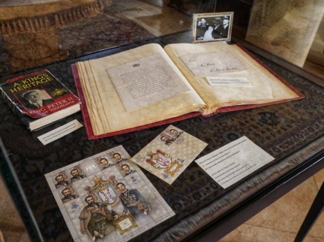Izložba o kralju Petru II otvorena u Kraljevskom dvoru - Foto: TANЈUG