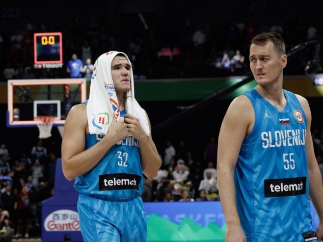 Košarkaši Slovenije (Foto: EPA-EFE/Yong Teck Lim / POOL/ilustracija) Košarkaši Slovenije (Foto: EPA-EFE/Yong Teck Lim / POOL/ilustracija) -