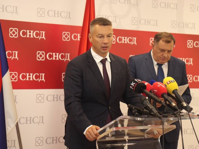 Milorad Dodik i Nenad Nešić (Foto: Zipaphoto/borislav zdrinja) - 