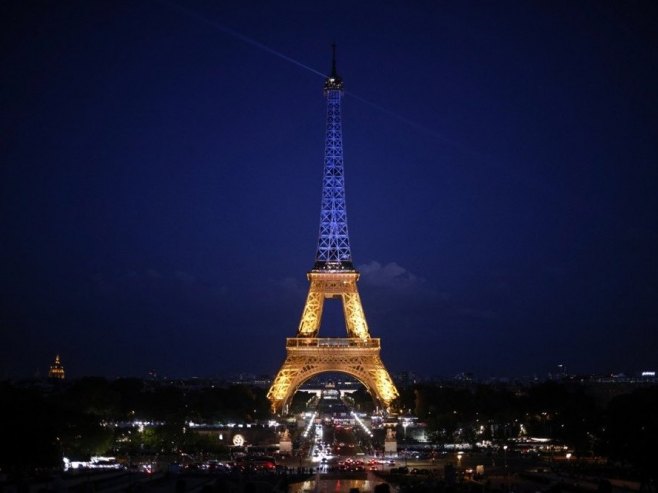 Pariz (Foto: EPA-EFE/YOAN VALAT) - 