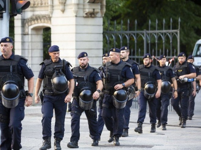 Policija Hrvatske (Foto: EPA-EFE/DANIEL KASAP) - 