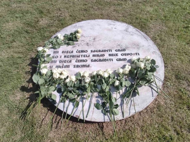 Sisak: Služen parastos djeci stradaloj u ustaškom logoru