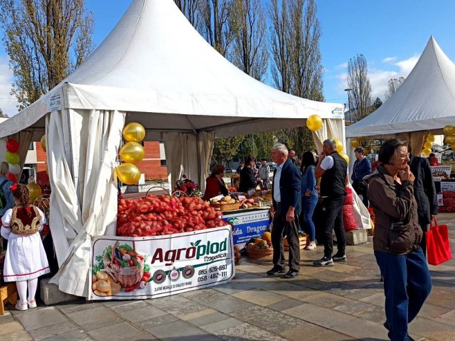 Održan "Dan rogatičkog krompira i romanijskog skorup-kajmaka" (VIDEO)