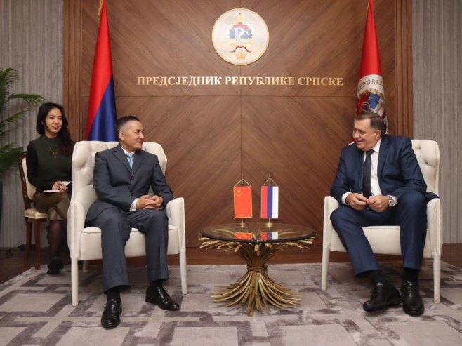 Đi Ping i Milorad Dodik - Foto: Ustupljena fotografija