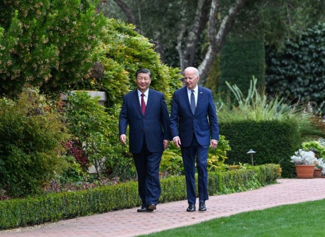 Điping i Bajden (Foto: EPA-EFE/XINHUA / RAO AIMIN) Điping i Bajden (Foto: EPA-EFE/XINHUA / RAO AIMIN) -