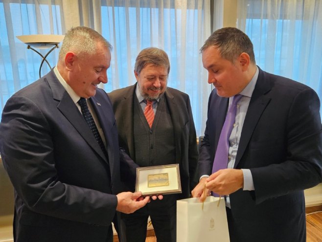Višković za RTRS: Mađarska će nastaviti raditi tri projekta sa Srpskom; Uskoro zajednički ekonomski forum (FOTO)