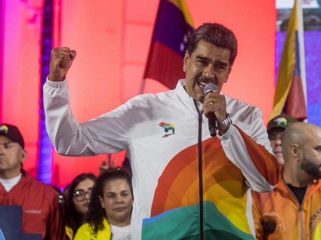 Nikolas Maduro nakon održanog referenduma (Foto: EPA-EFE/Miguel Gutierrez) - 