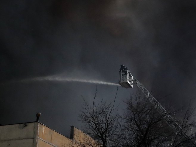 Požar (Foto: EPA-EFEEPA-EFE/MAXIM SHIPENKOVMAXIM/ilustracija) - 