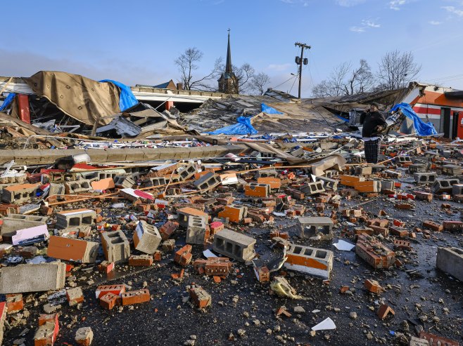 Posljedice tornada (Foto: EPA-EFE/RICK MUSACCHIO/ilustracija) - 