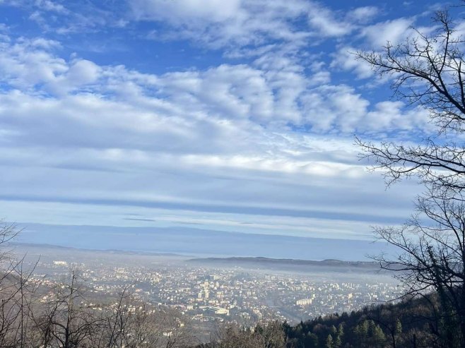 Mjestimično smanjena vidljivost zbog magle