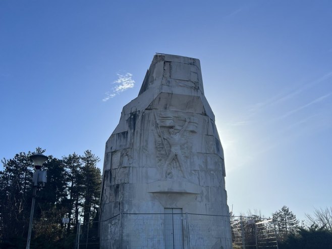 U četvrtak pretežno sunčano i toplije