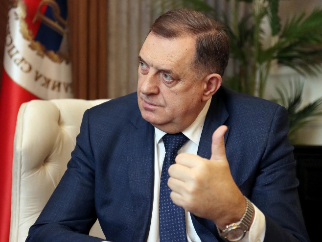 Dodik: Pitanje BHRT je unutrašnje pitanje BiH; Stranci ne treba da se miješaju