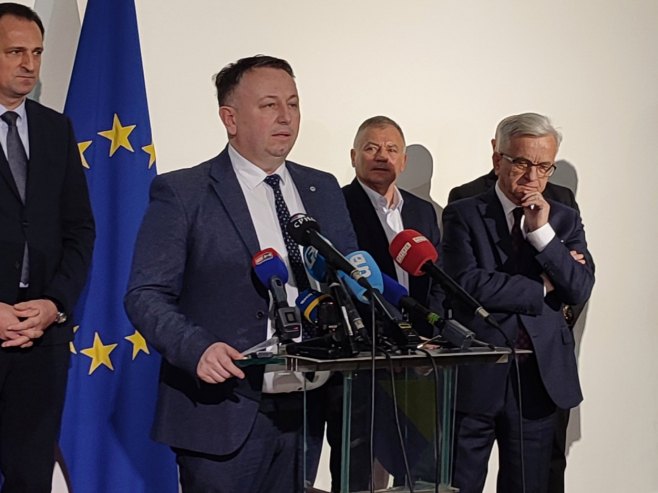 Slađan Јović Slađan Јović -