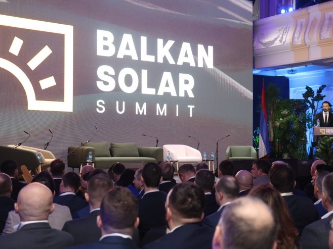 Balkan solar samit - Foto: ZIPAPHOTO/Borislav Zdrinja