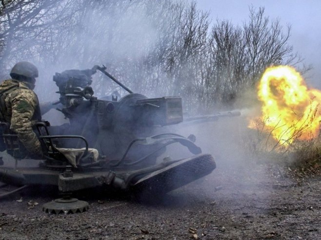 Ukrajinska vojska (Foto: EPA-EFE/SERGEY KOZLOV) - 