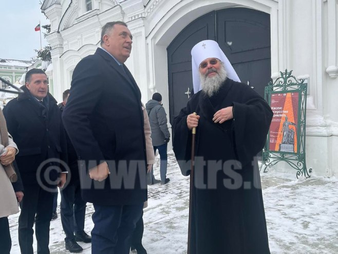 Dodik u posjeti pravoslavnom hramu u Kazanju - Foto: RTRS