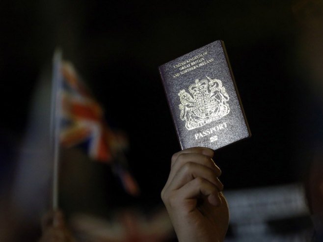 Koje tri osobe jedine mogu da putuju bez pasoša?